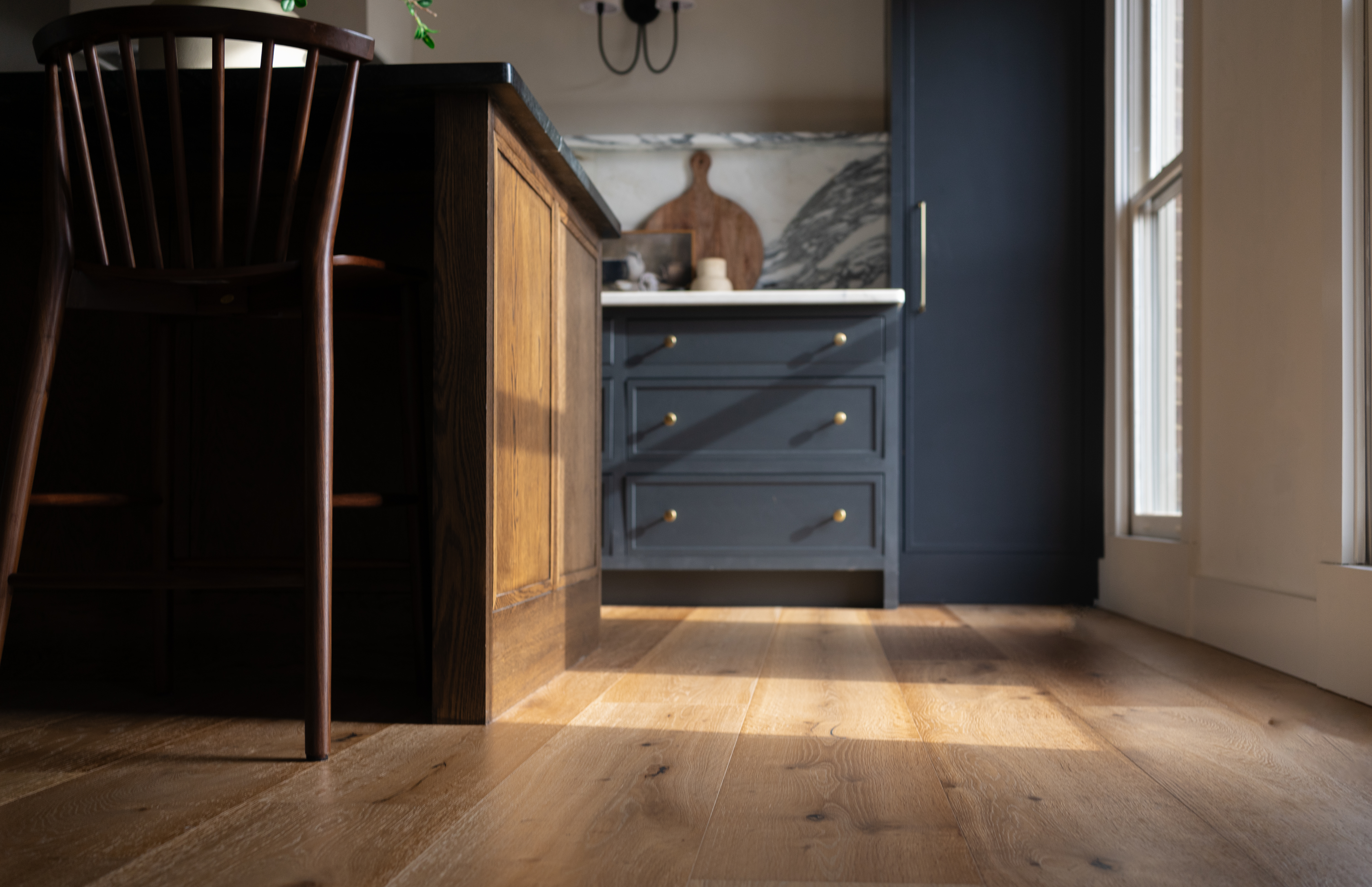 Kitchen island seating spacing example
