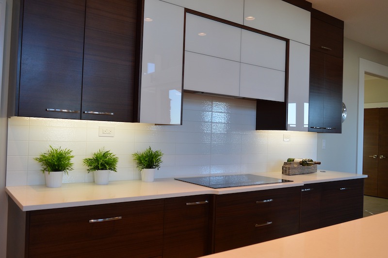 How to choose the best finish for kitchen cabinets?