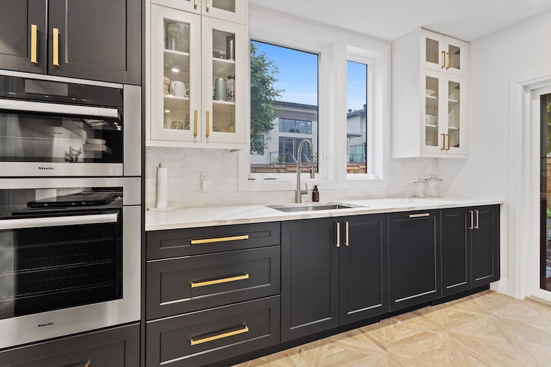 Shaker Cabinets vs Traditional: A Cabinet Style Showdown