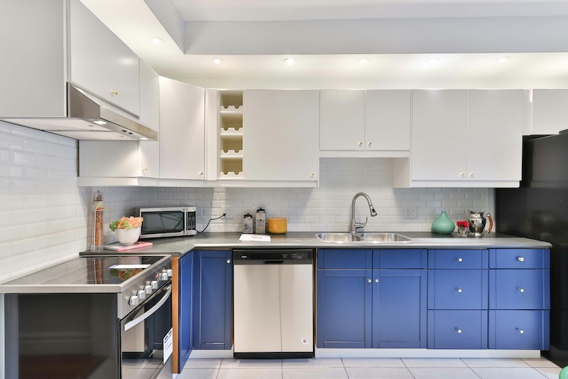 When Should You Clean Kitchen Cabinets?